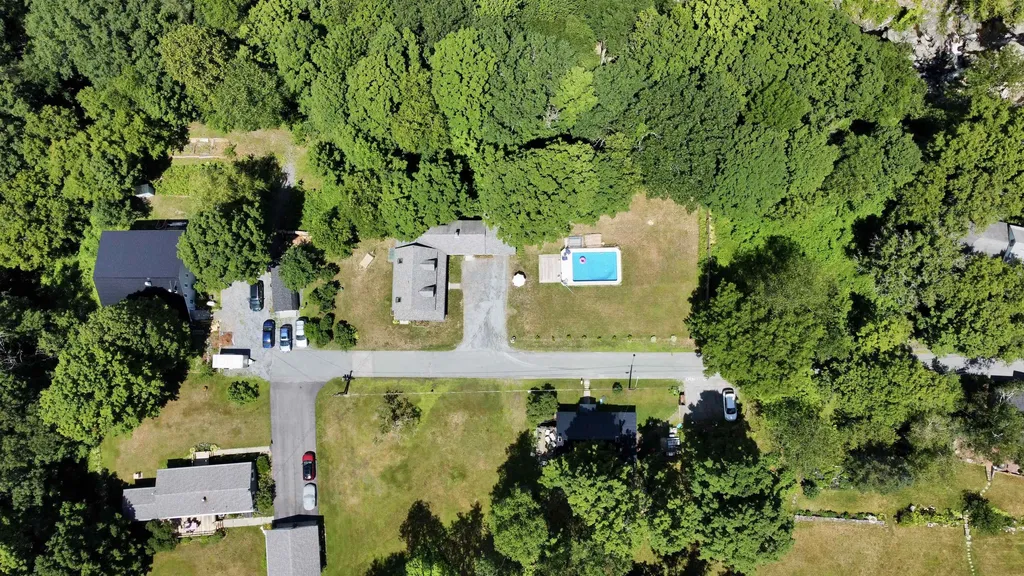 36 Lawrence Street Haverhill NH 03765