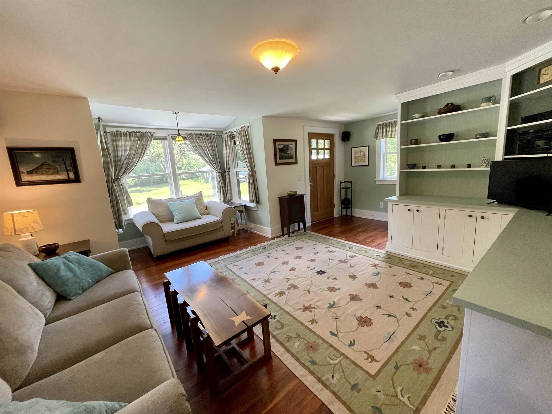 36 Lawrence Street Haverhill NH 03765