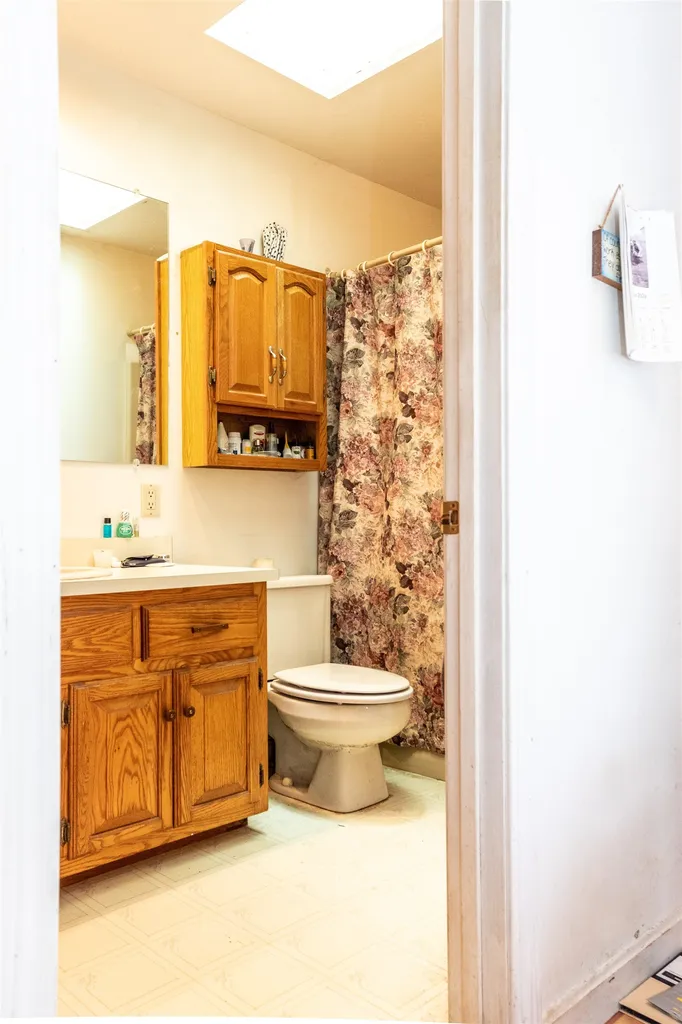 100 Range Road Alton NH 03809