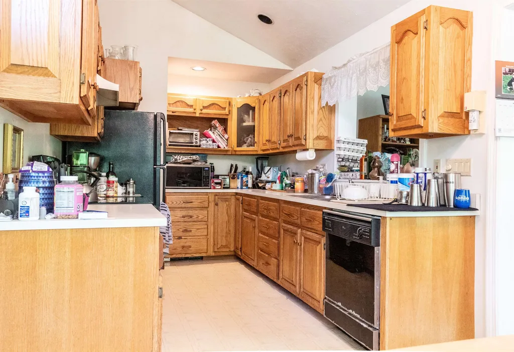 100 Range Road Alton NH 03809