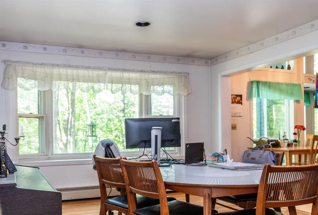 100 Range Road Alton NH 03809