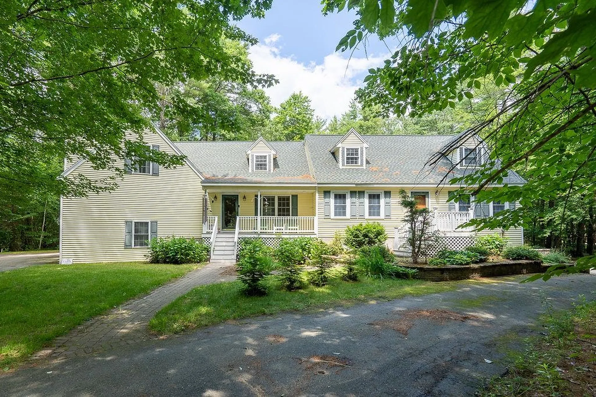 5 Country View Drive Raymond NH 03077