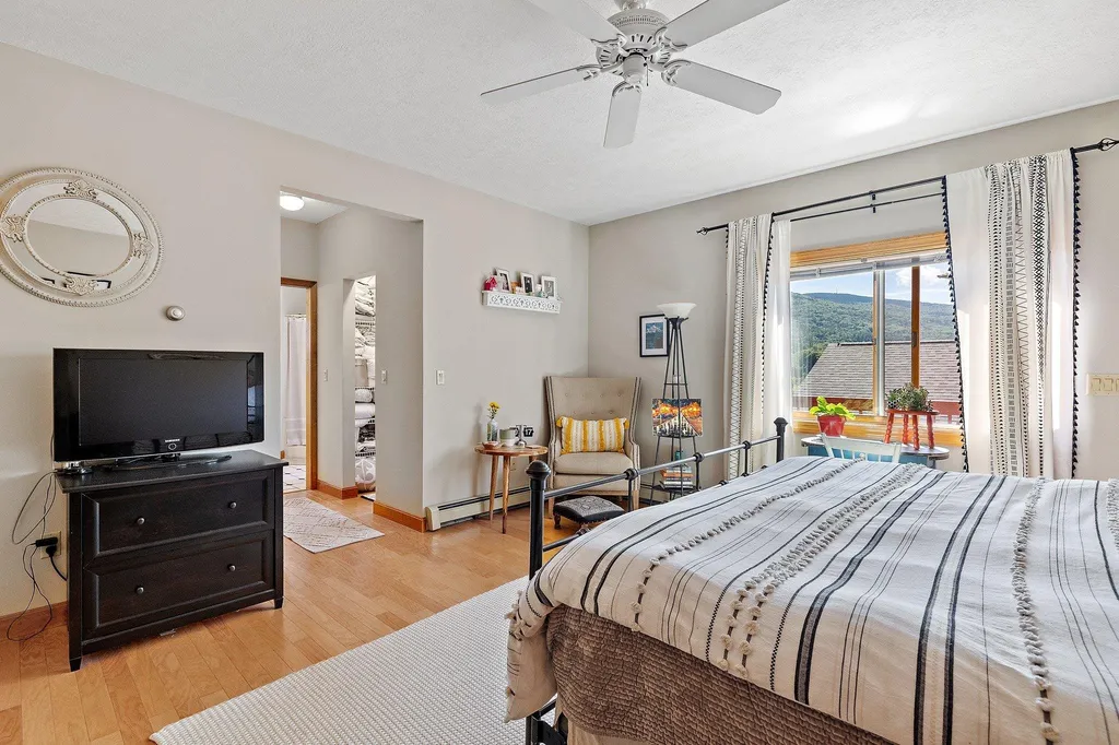 86 Goodwin Road Gilford NH 03249
