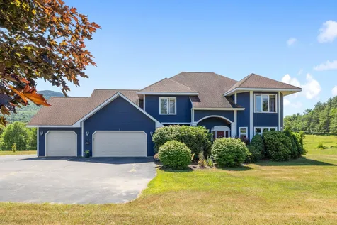 86 Goodwin Road Gilford NH 03249