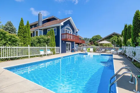 86 Goodwin Road Gilford NH 03249
