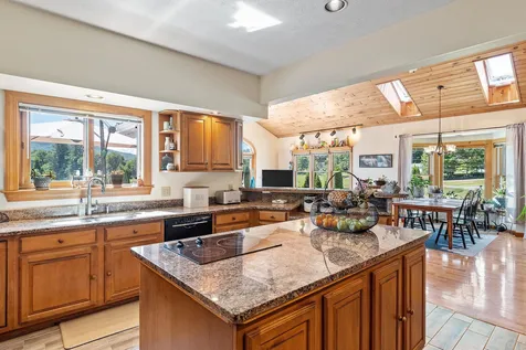 86 Goodwin Road Gilford NH 03249
