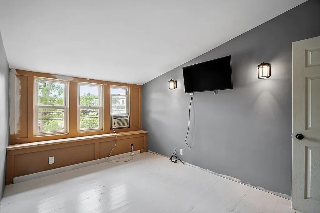323 Park Avenue Keene NH 03431
