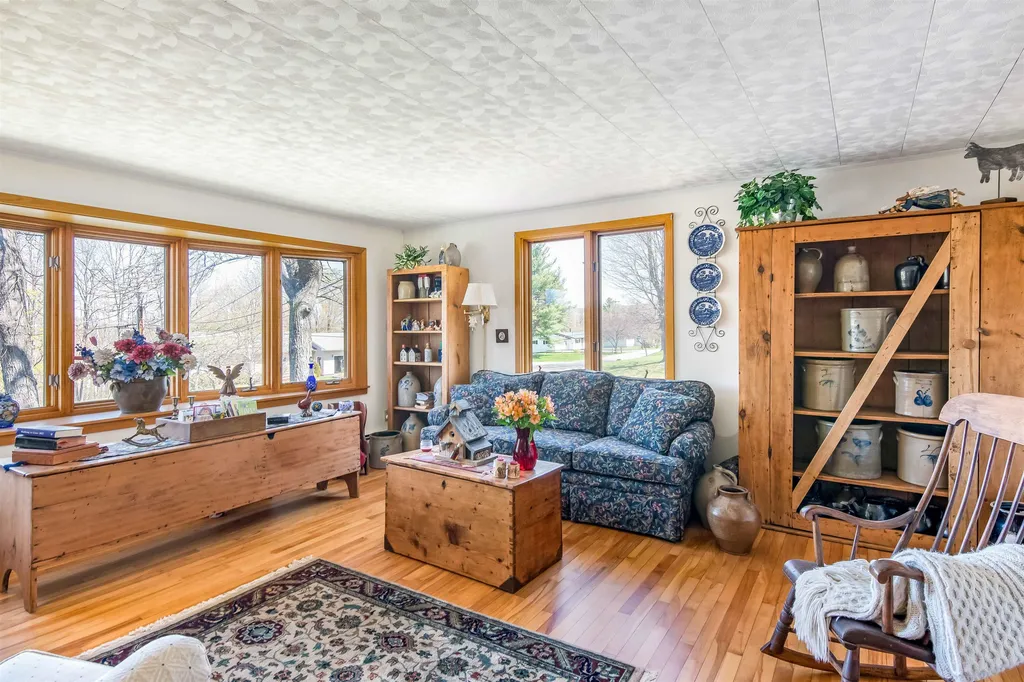 27 Cherrywood Drive Barre Town VT 05641