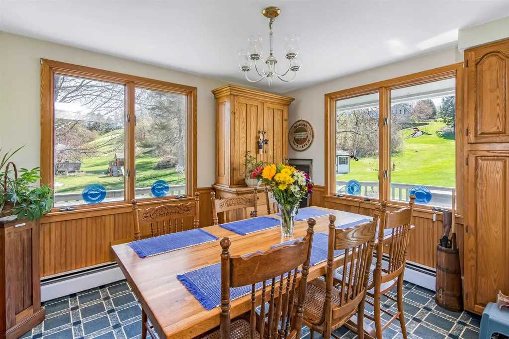 27 Cherrywood Drive Barre Town VT 05641