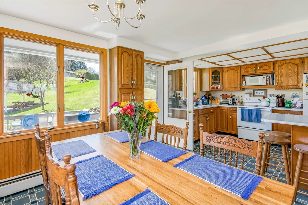 27 Cherrywood Drive Barre Town VT 05641