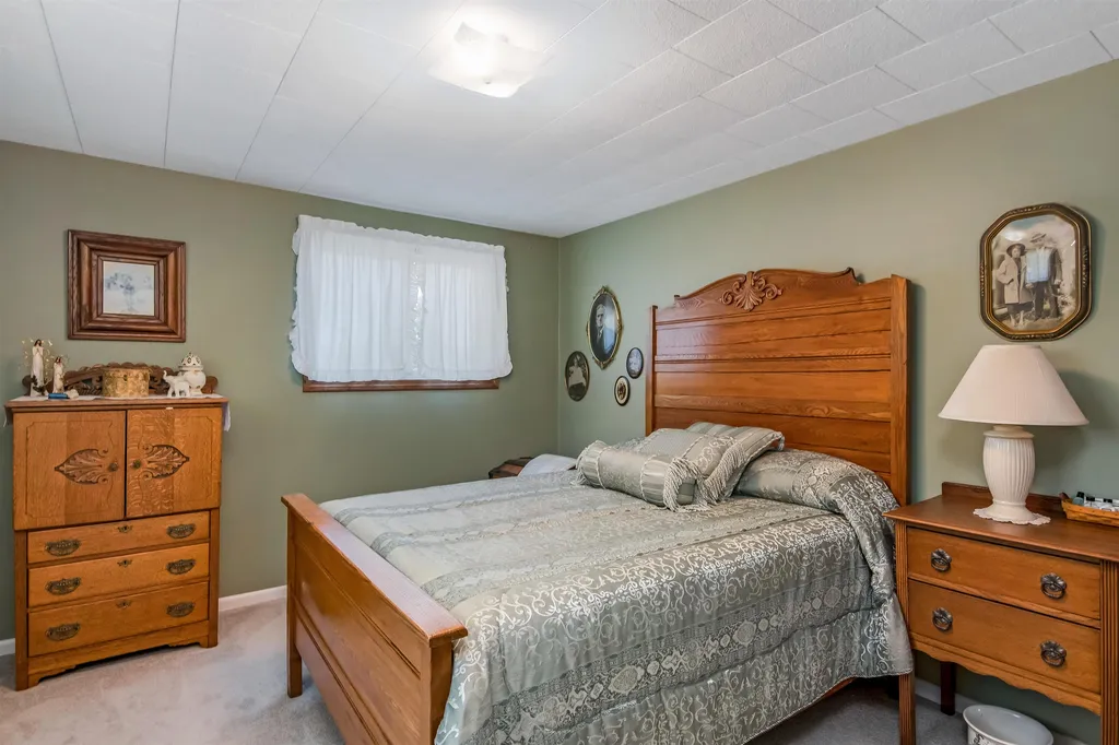 27 Cherrywood Drive Barre Town VT 05641
