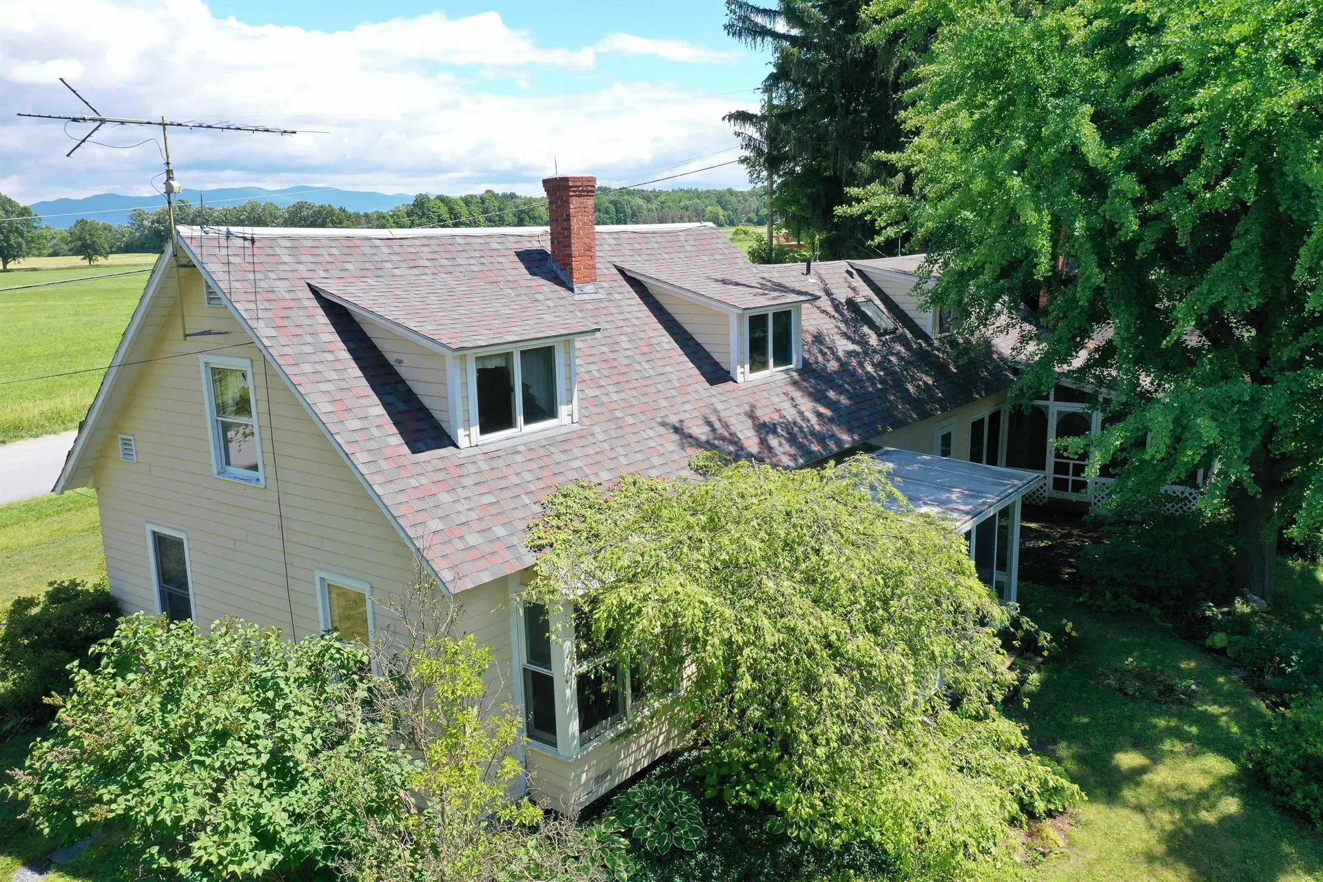 1777 Ridge Road Cornwall VT 05753