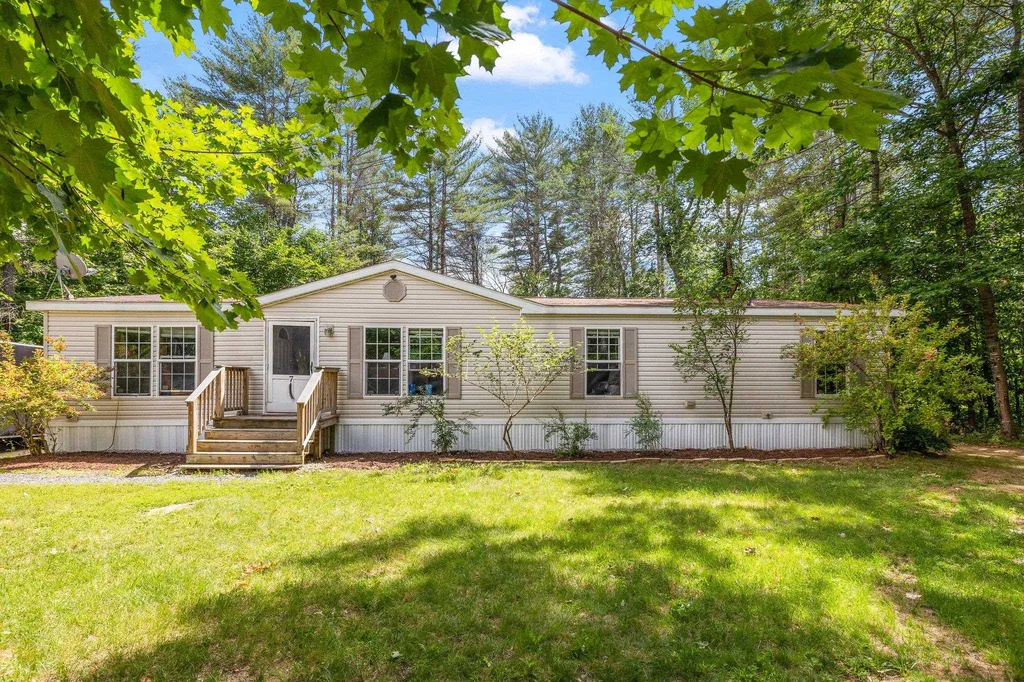 7 Threshing Mill Road Sanbornton NH 03269