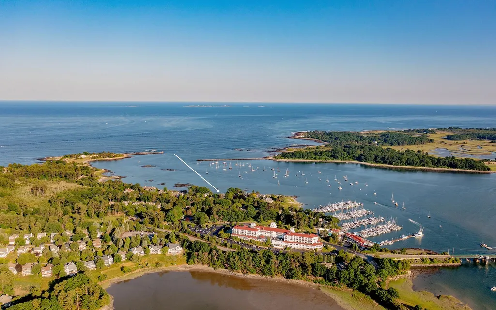 133 Little Harbor Road New Castle NH 03854