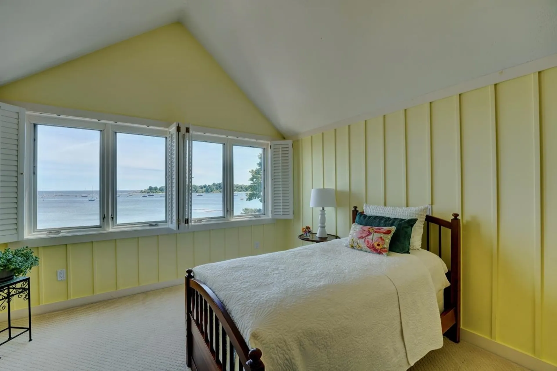 133 Little Harbor Road New Castle NH 03854