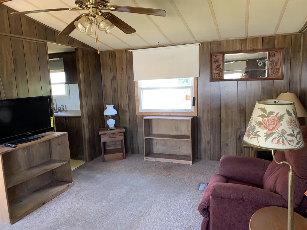 38 Cross Wind Lane Rochester NH 03867