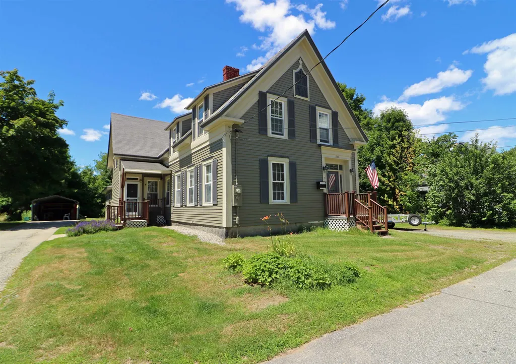 19 Mechanic Street Gorham NH 03581
