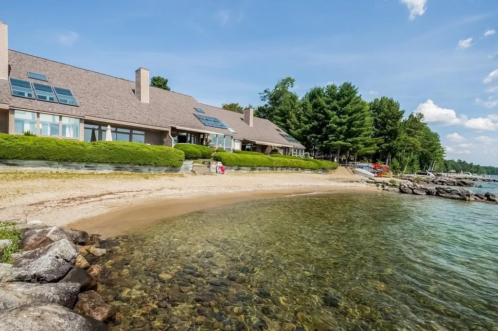 11 Portside Drive Moultonborough NH 03254