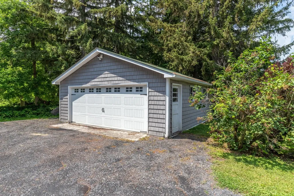 2284 Porters Point Road Colchester VT 05446