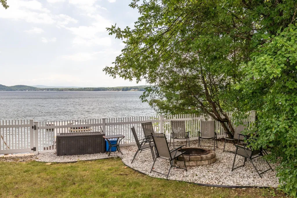 2284 Porters Point Road Colchester VT 05446
