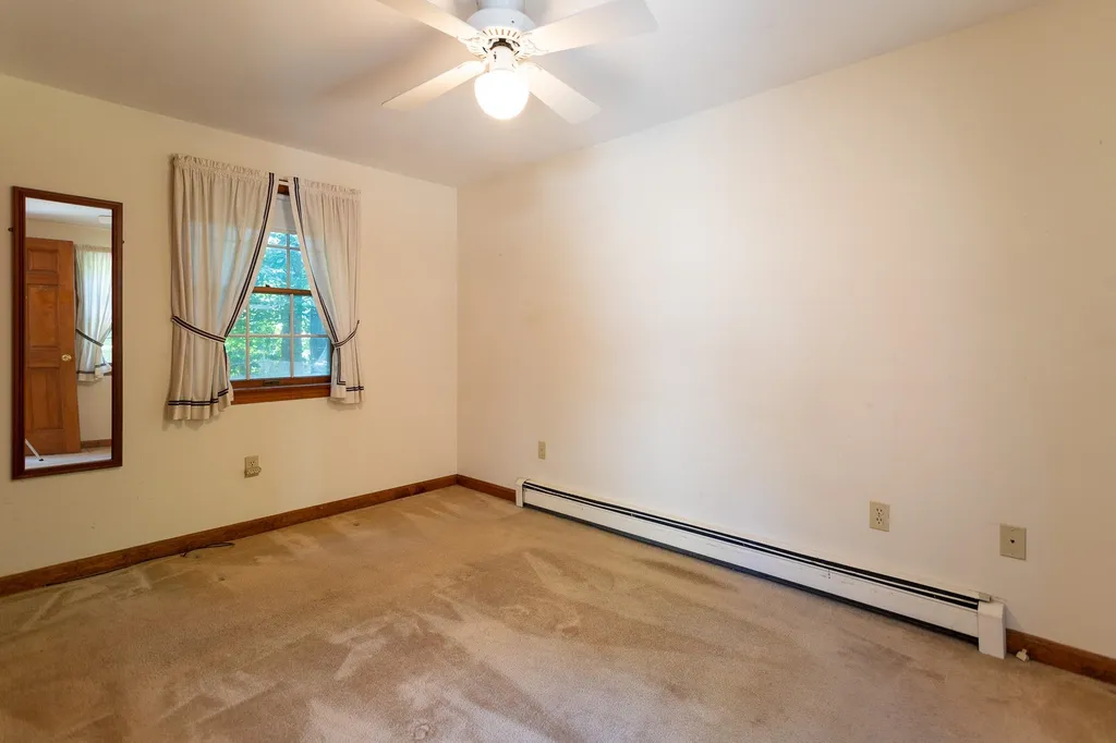 27 Briar Road Hampton NH 03842