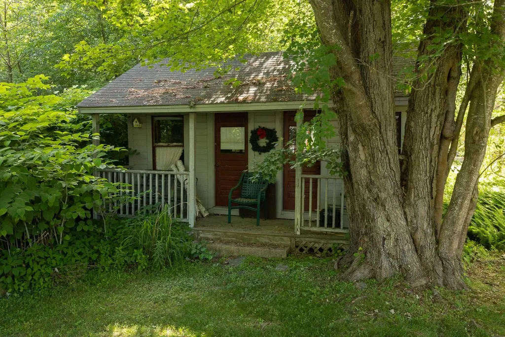27 Briar Road Hampton NH 03842