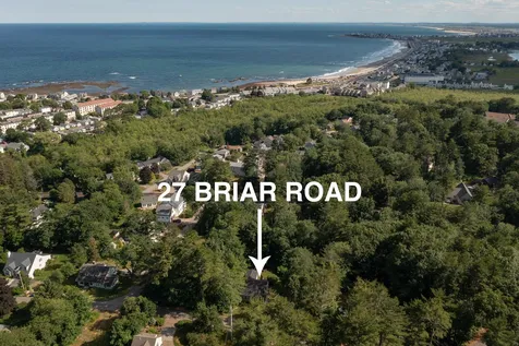 27 Briar Road Hampton NH 03842