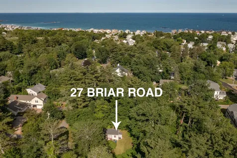 27 Briar Road Hampton NH 03842