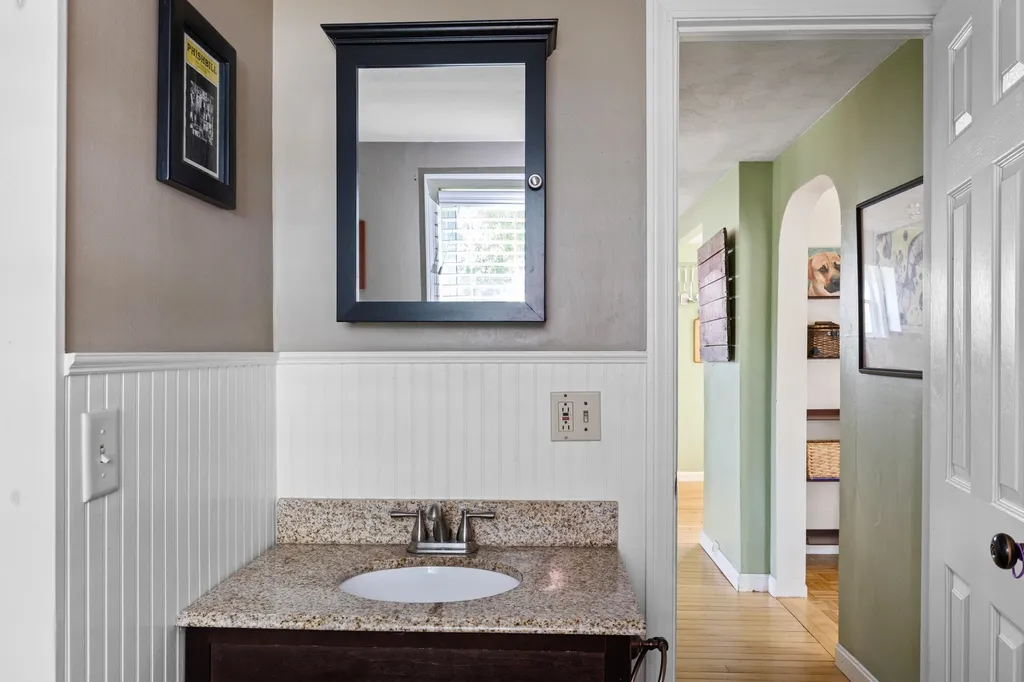 65 Elm Street Winooski VT 05404
