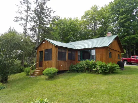126 Spooner Road Pittsburg NH 03592