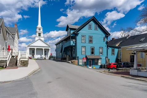 144 Main Street Stowe VT 05672 | IPJ Real Estate