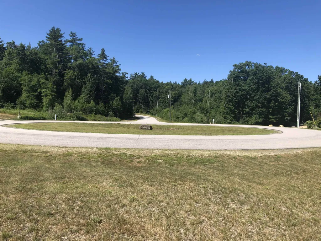 32 Moose Meadow Drive Fremont NH 03044