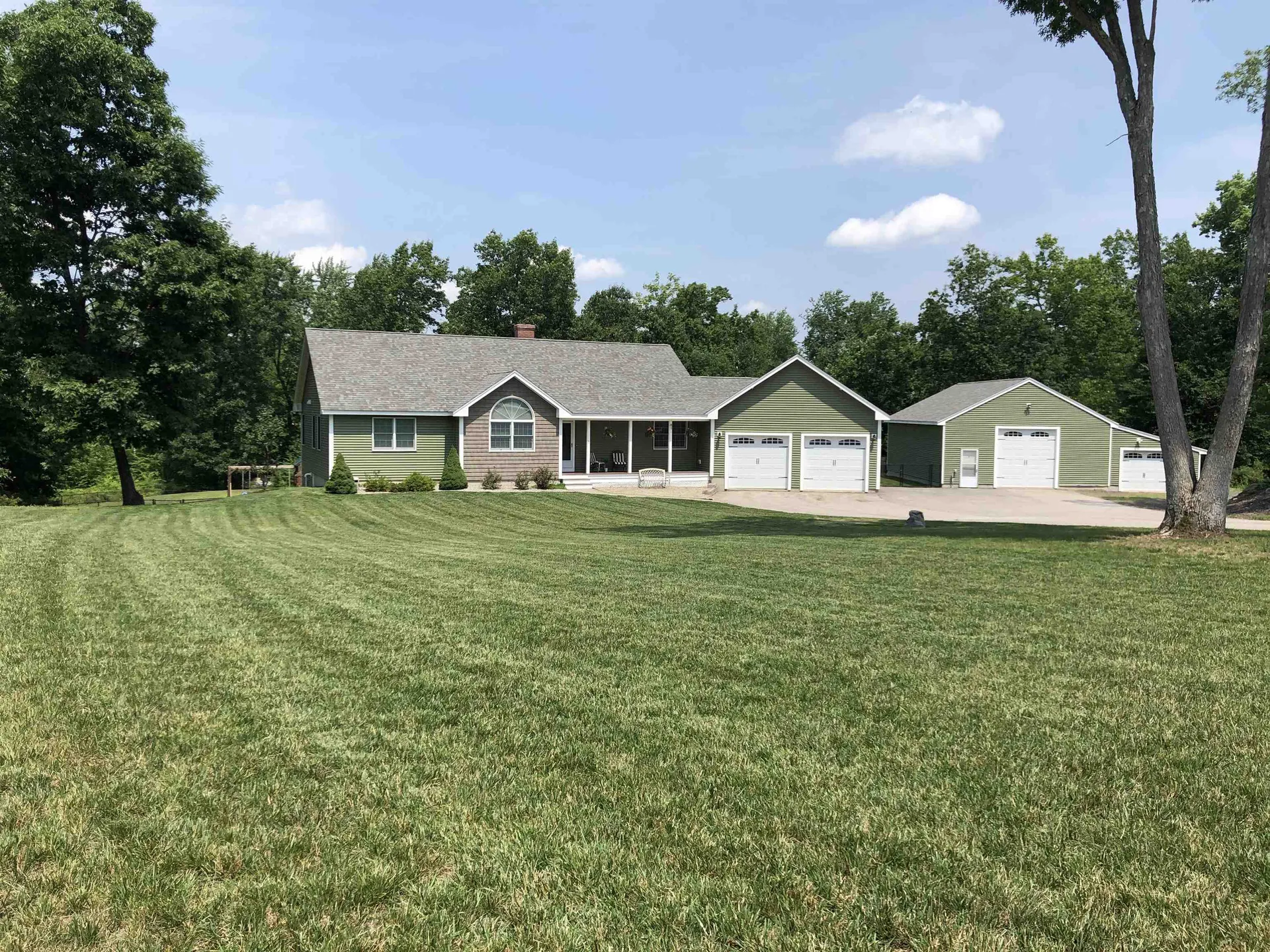 32 Moose Meadow Drive Fremont NH 03044
