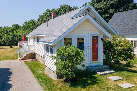 197 High Street Hampton NH 03842