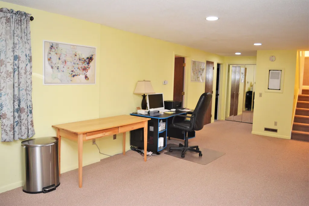 654 Marten Road Grantham NH 03753