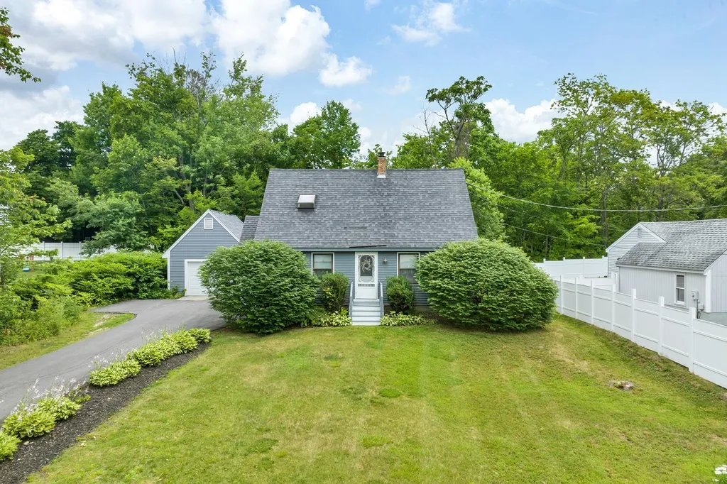 53 Orchard Street Laconia NH 03246