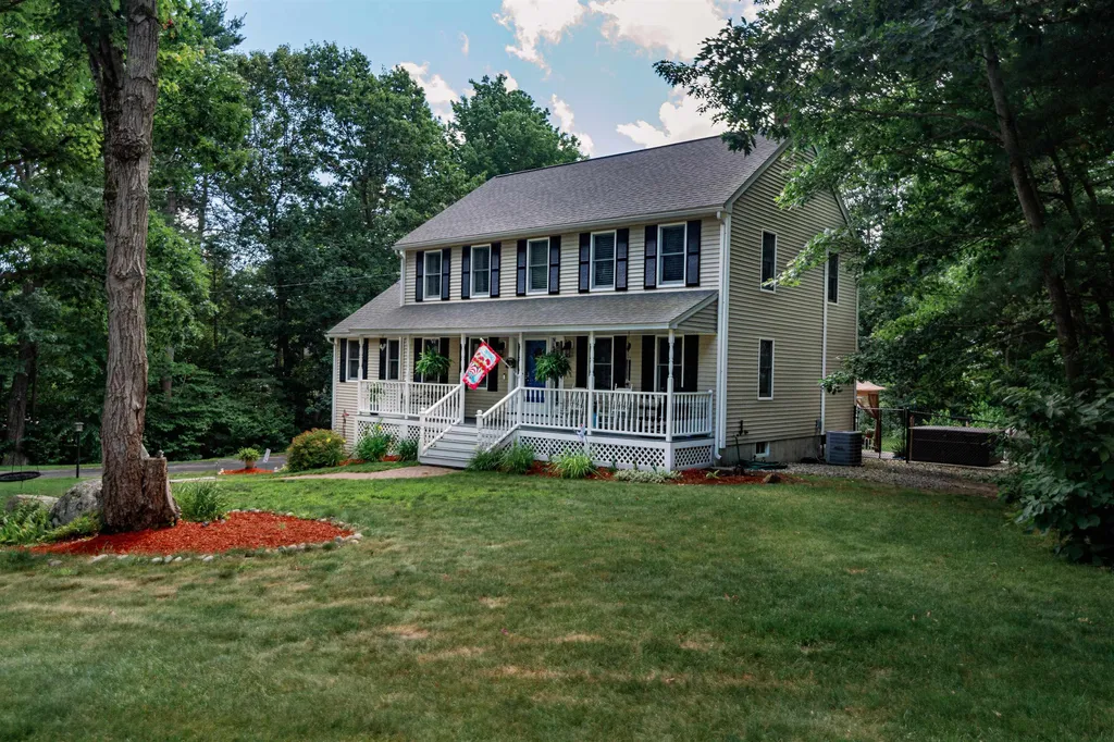 12 Pillsbury Pasture Road Kingston NH 03848