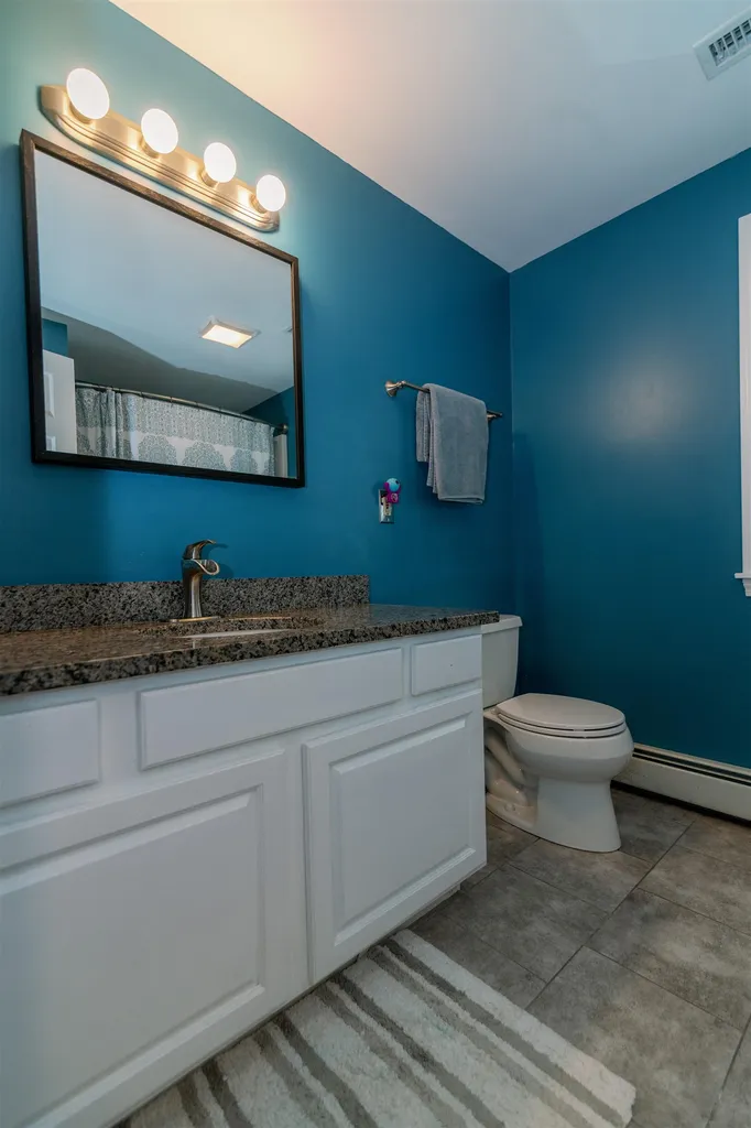 12 Pillsbury Pasture Road Kingston NH 03848