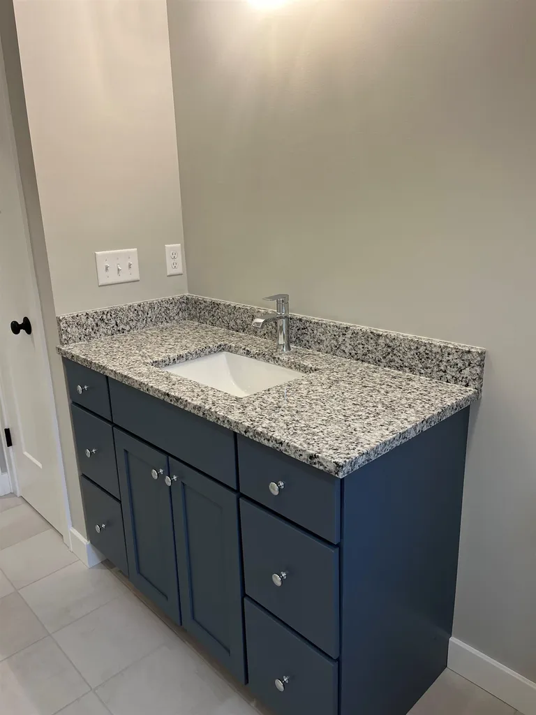 2 Skyview Drive Kittery ME 03904