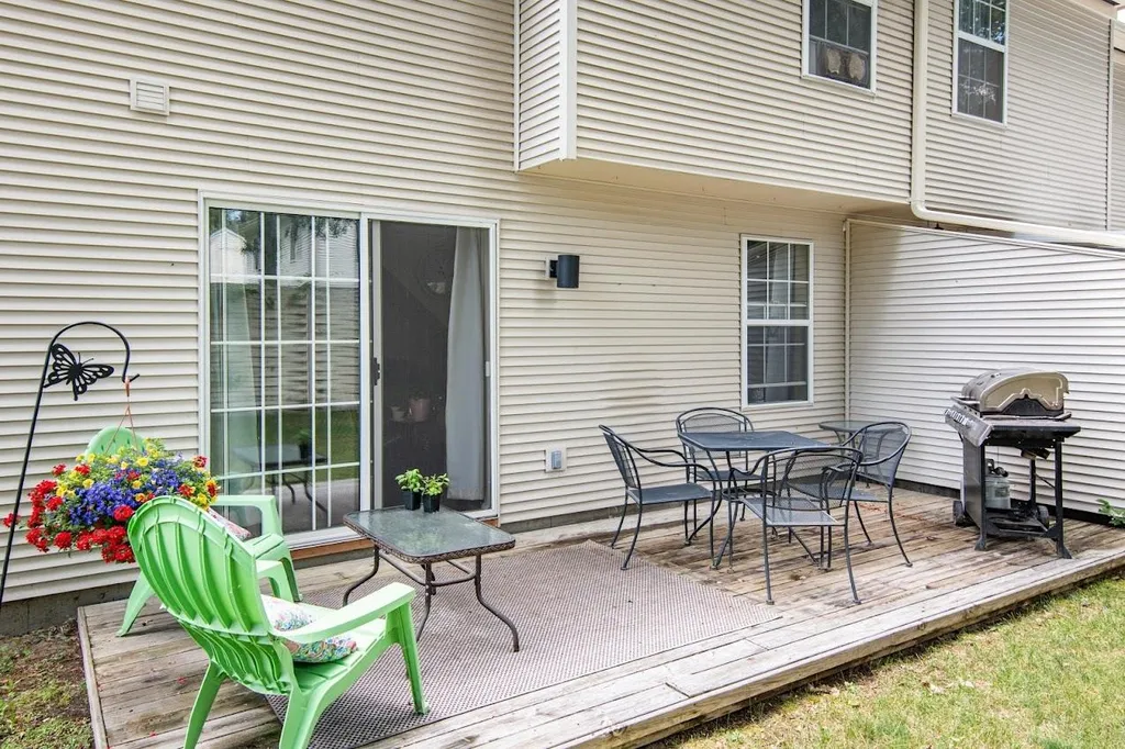 203 Deer Lane Colchester VT 05446