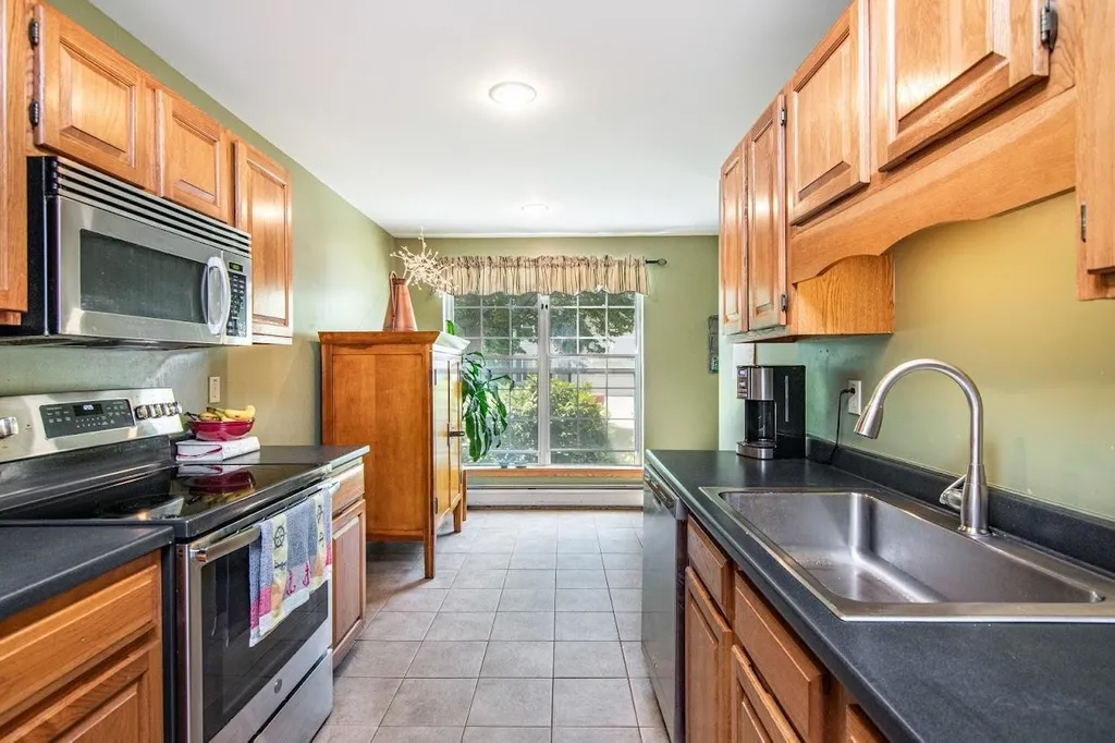 203 Deer Lane Colchester VT 05446