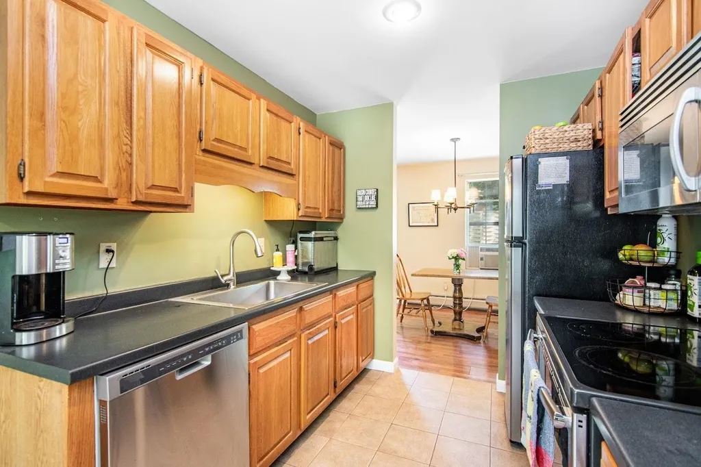 203 Deer Lane Colchester VT 05446