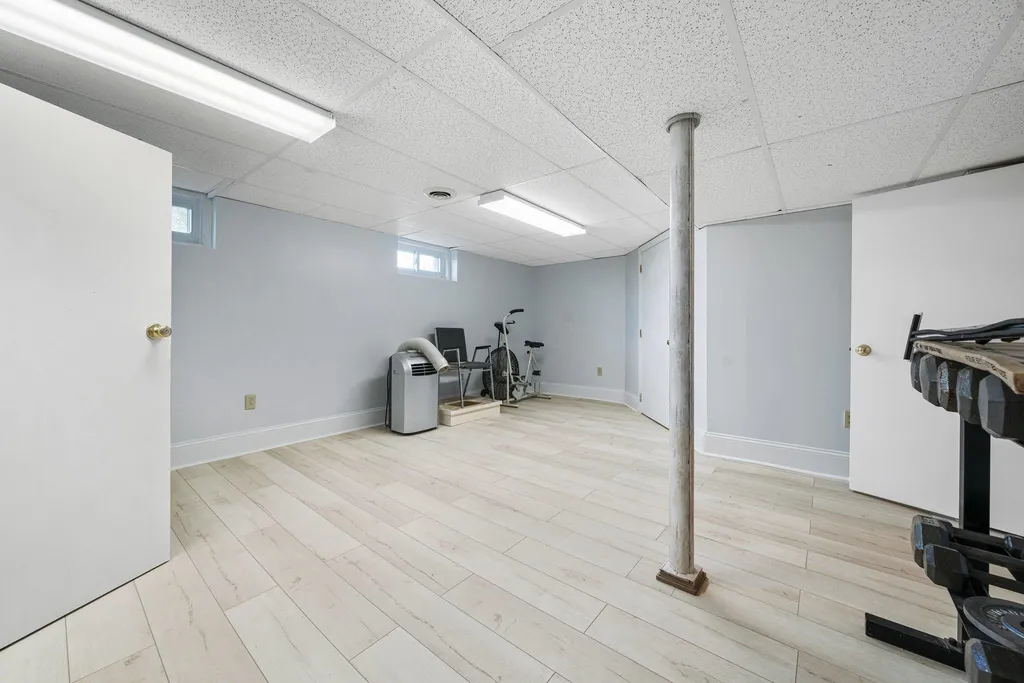 4 Pershing Street Goffstown NH 03045