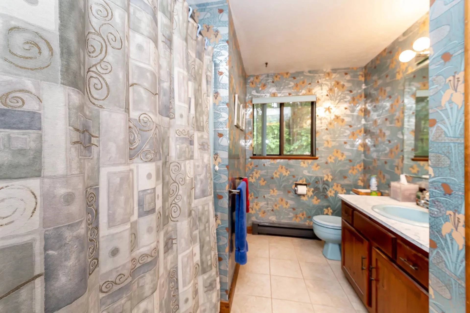 27 Cunningham Drive Derry NH 03038
