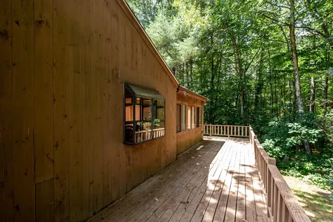 27 Cunningham Drive Derry NH 03038