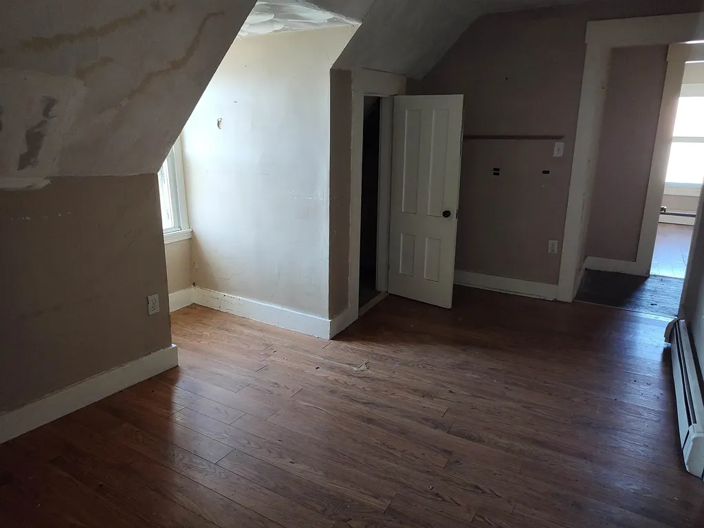 183 Cartier Street Manchester NH 03102