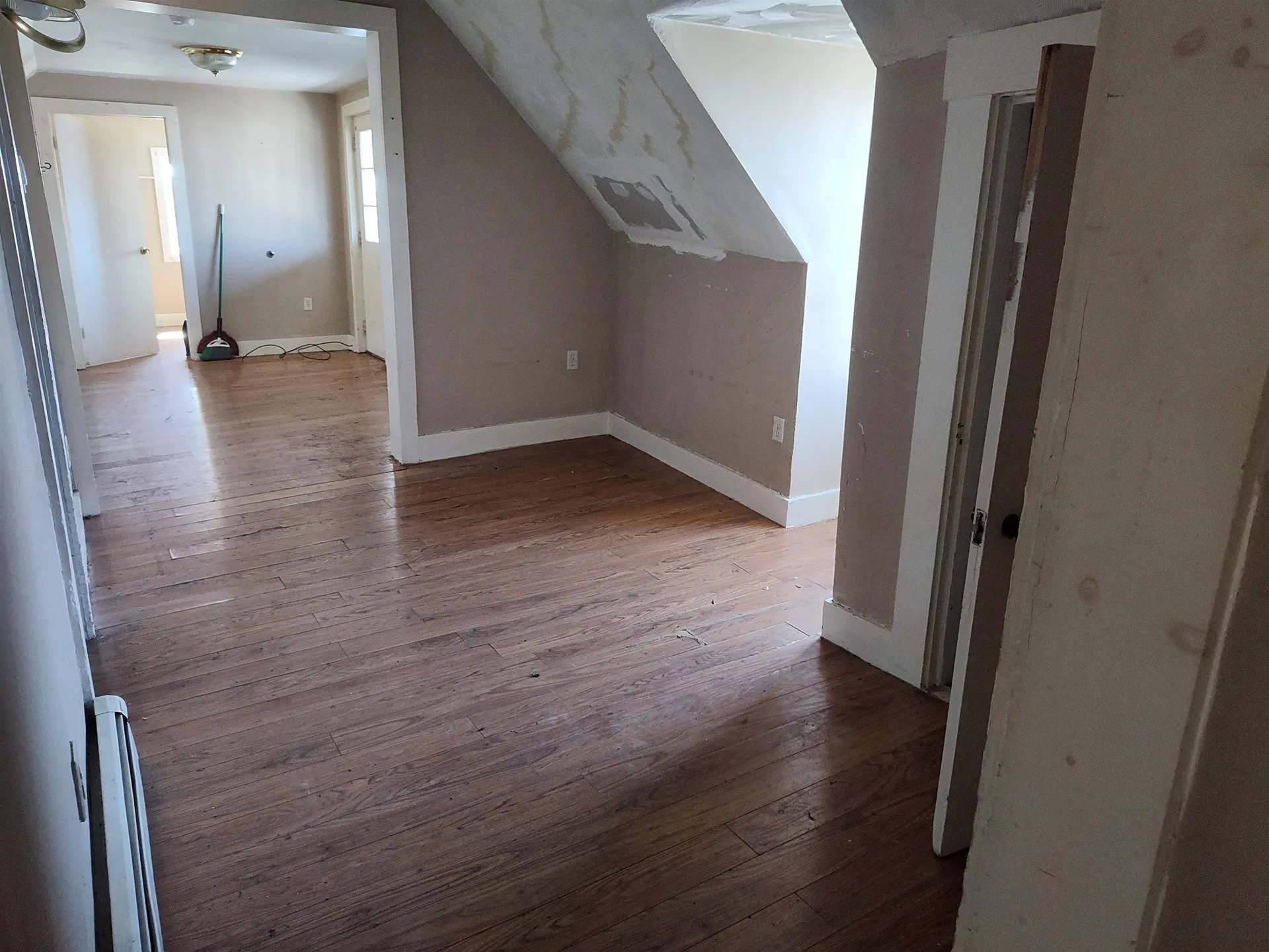 183 Cartier Street Manchester NH 03102