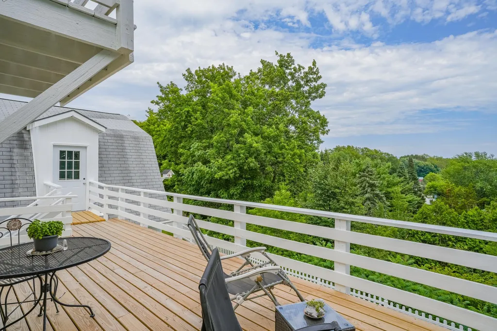 163 Franklin Street Winooski VT 05404