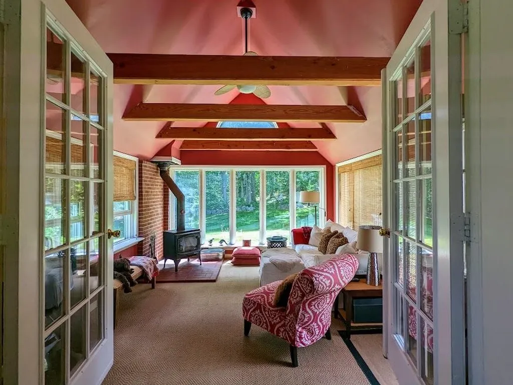 514 Foster Hill Road Henniker NH 03242