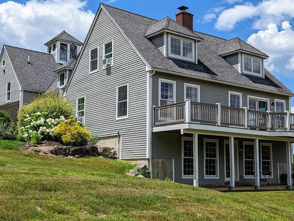 373 Stumpfield Road Hopkinton NH 03229